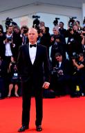 'Birdman', 'The Grand Budapest Hotel' lead Oscar Race, India out (Roundup)