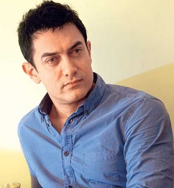 Vote intelligently, says apolitical Aamir Khan