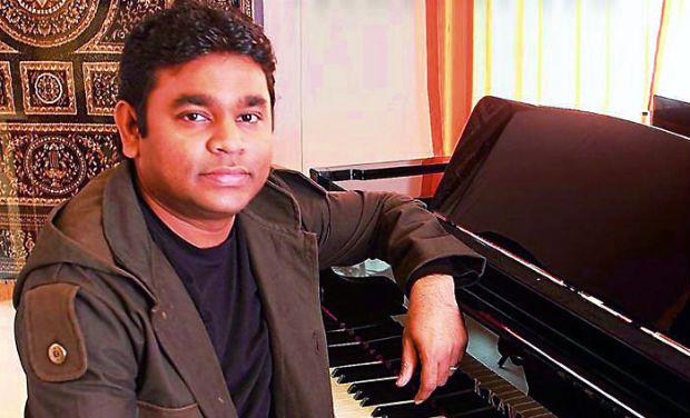 A.R. Rahman Gives Tickets of 'I' to Doctors
