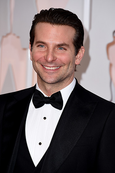 Bradley Cooper may take mother to Oscars