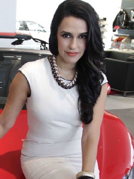 Neha Dhupia to tweet live from WIFW AW 2014