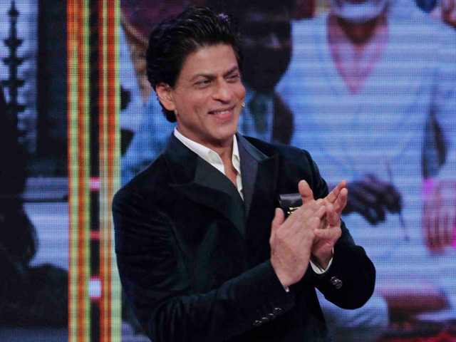 SRK reveals his first salary was Rs.50