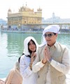Jitender and his daughter and television producer Ekta Kapoor pay obeisance at the Golden Temple in Amritsar