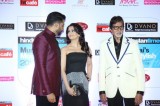 Abhishek Bachchan with Aishwarya Rai Bachchan and Amitabh Bachchan during the Hindustan Times Mumbai Most Stylish 2015 Awards